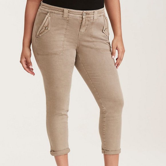tan military pants